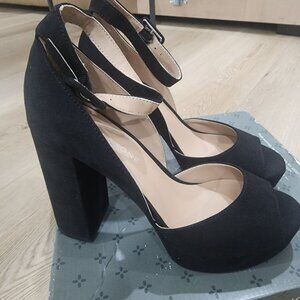Sun + Stone Black Peep Toe Block Heel Shoes Size 7M